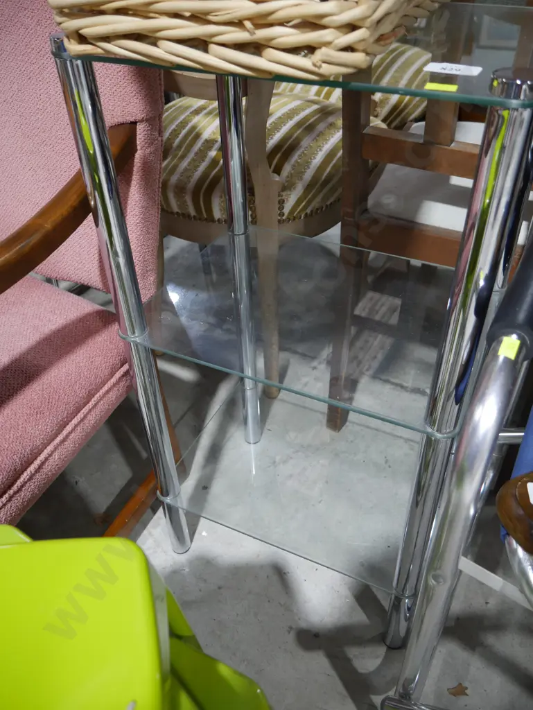 Glass shelving unit Image 1++