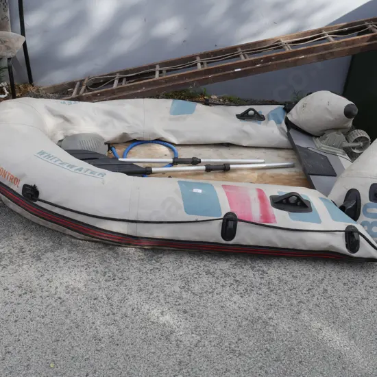 Pro marine Inflatable boat