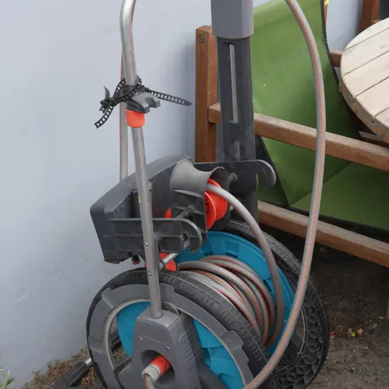 Hose reel