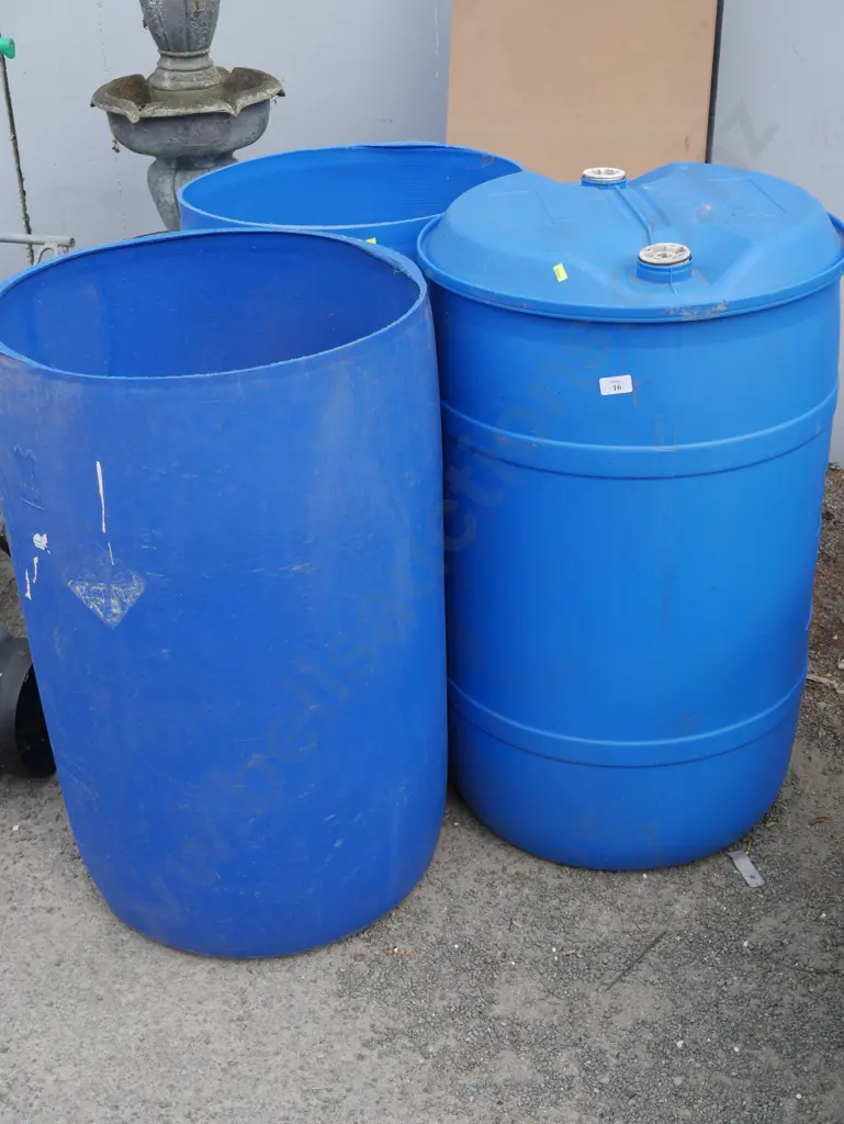 3 blue drums Image 1++