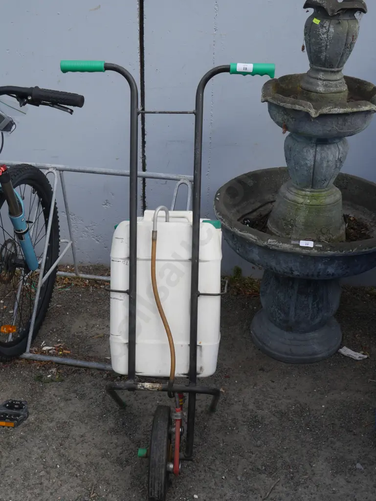 Lawnboy sprayer Image 1++