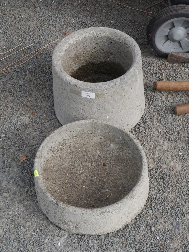 Concrete dog bowls Image 1++