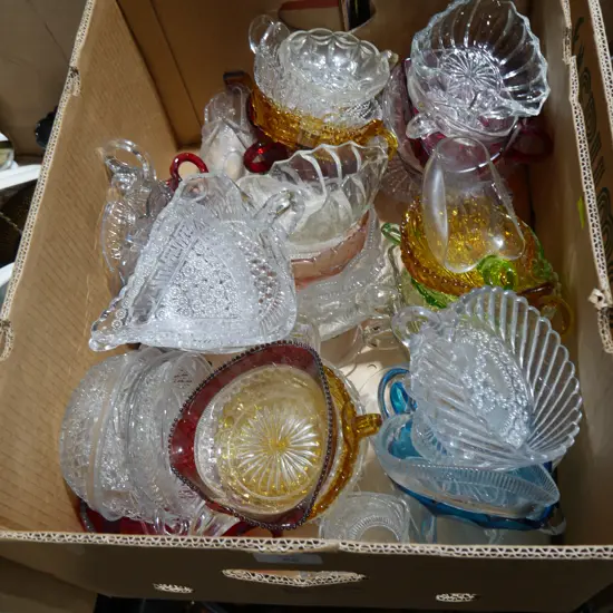 Collection of syrup dishes