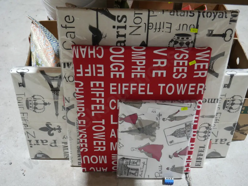 Artworks, peg boards Image 1++