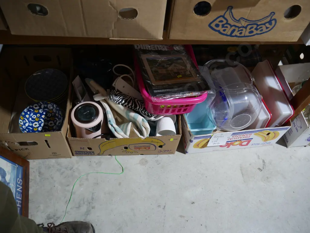 5 boxes kitchenware Image 1++