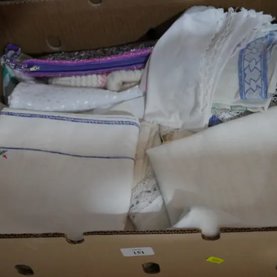 Box of linen