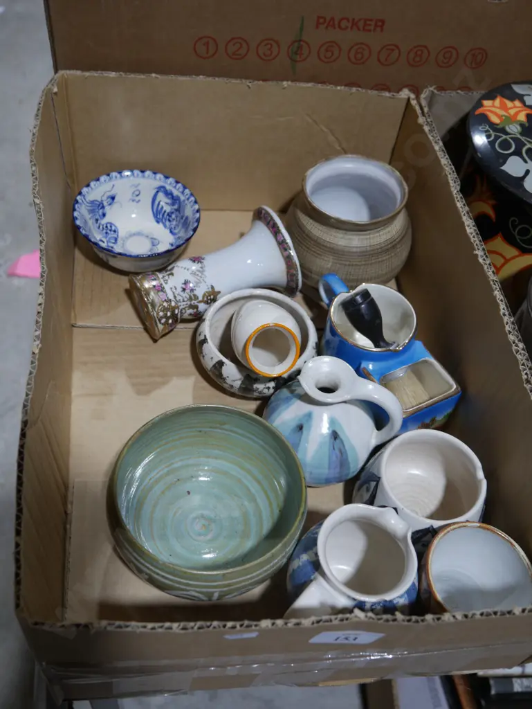 Box pottery ware etc Image 1++