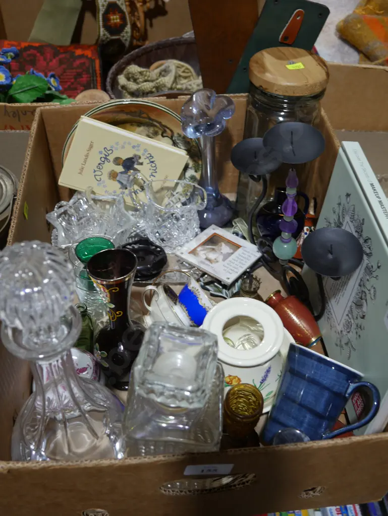 China, decanters etc Image 1++