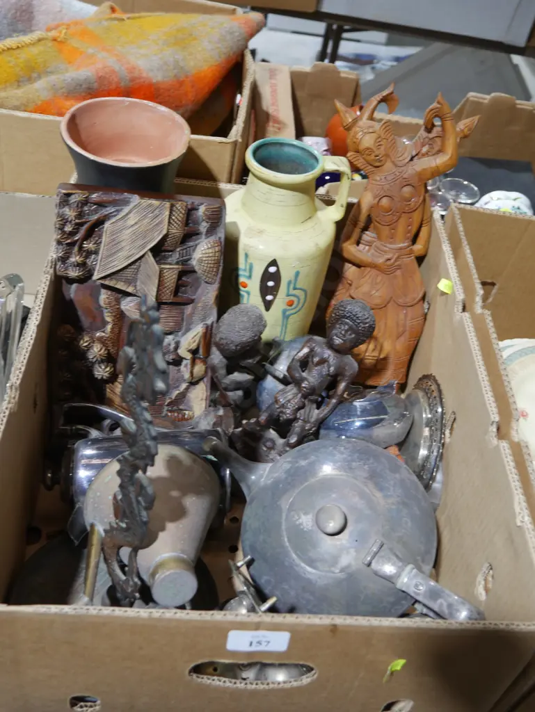 Wooden ornaments, EPware etc Image 1++