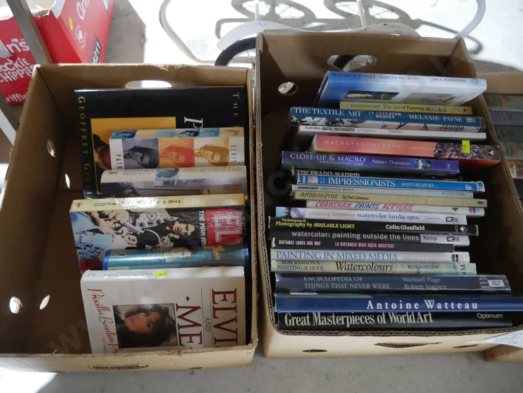 4 boxes of books Image 1++