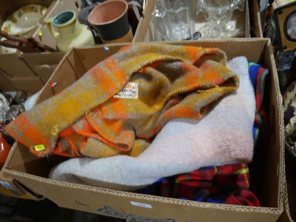 Woolen blankets Image 1++