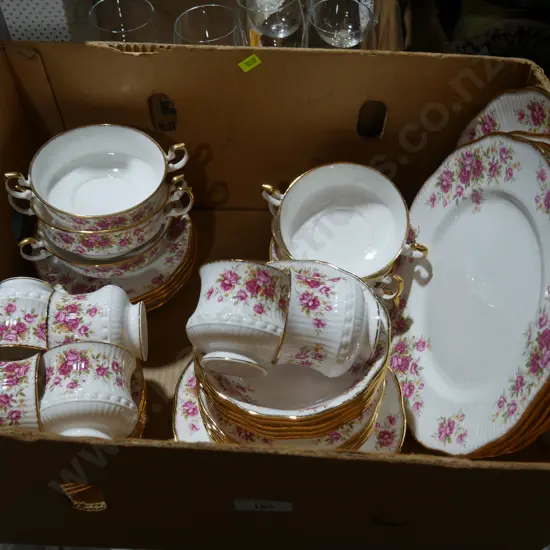 Queen's floral china