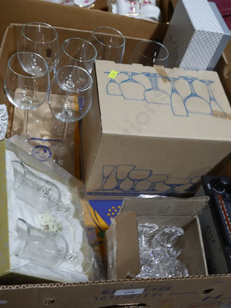 Glassware & car radio Image 1++