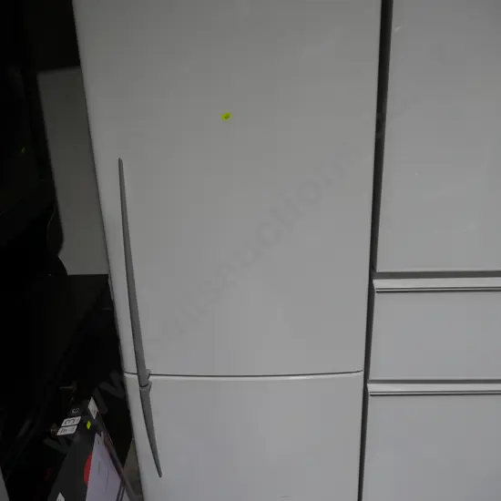 Fisher & Paykel fridge freezer