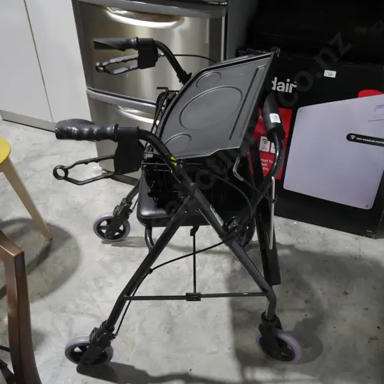 Invalid walking frame