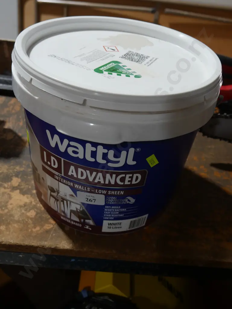 Interior low sheen paint Image 1++