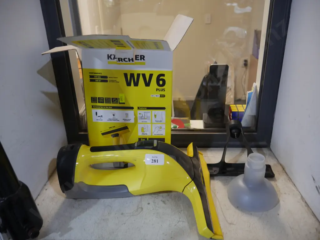 Karcher window vac Image 1++