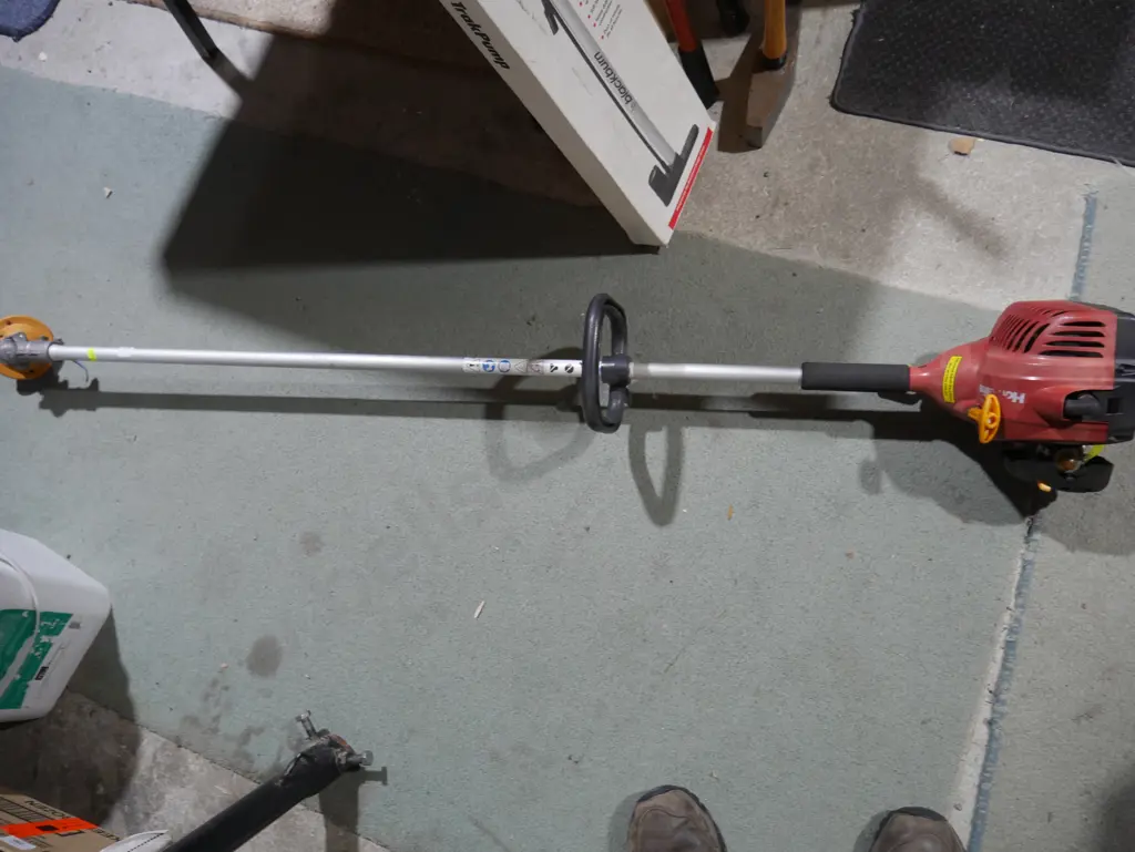 Homelite petrol weed trimmer Image 1++