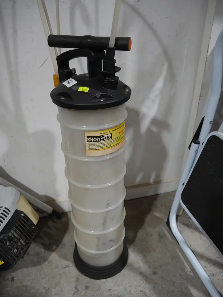 Suction pump Image 1++