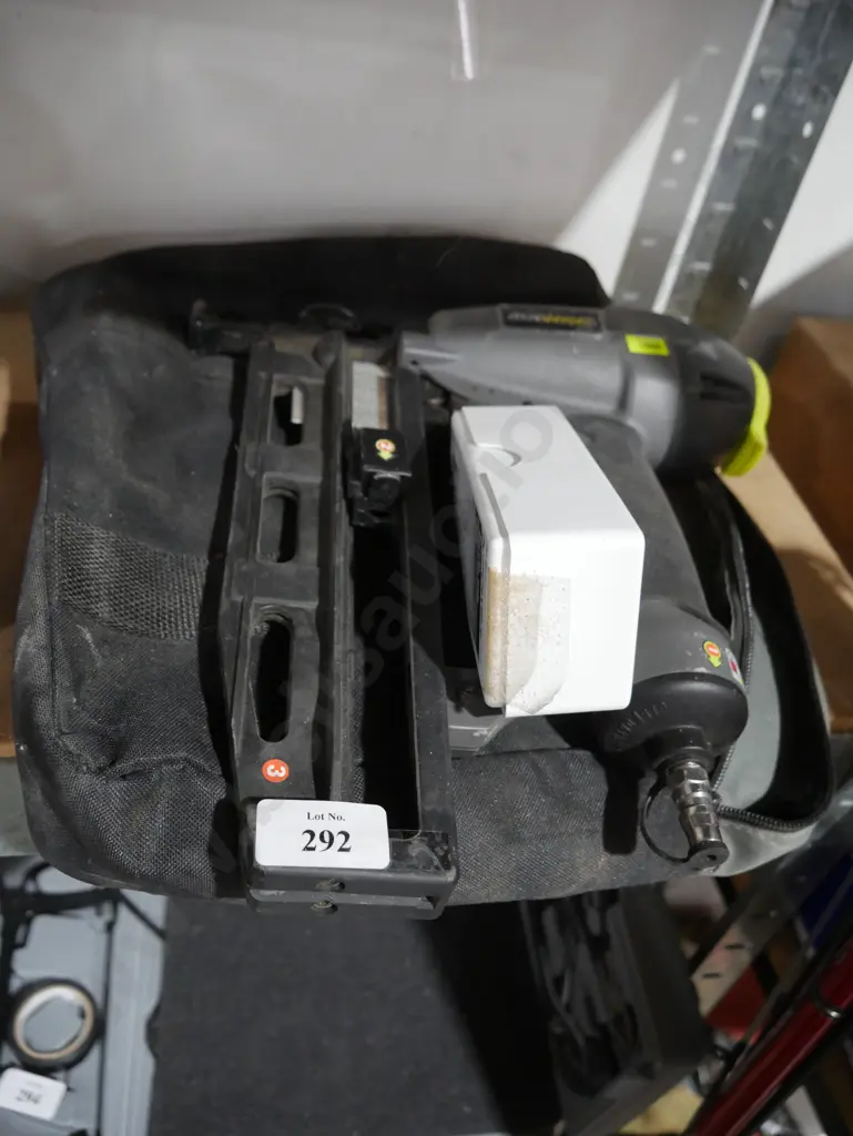 Ryobi air nail gun Image 1++