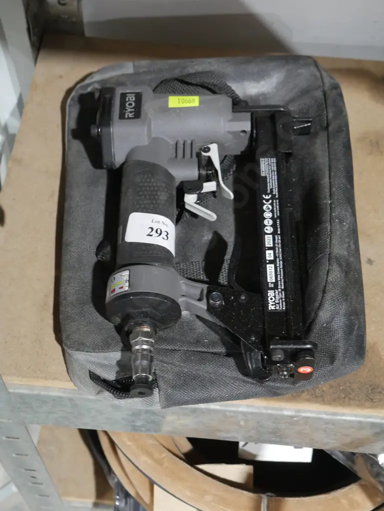 Ryobi air stapler Image 1++