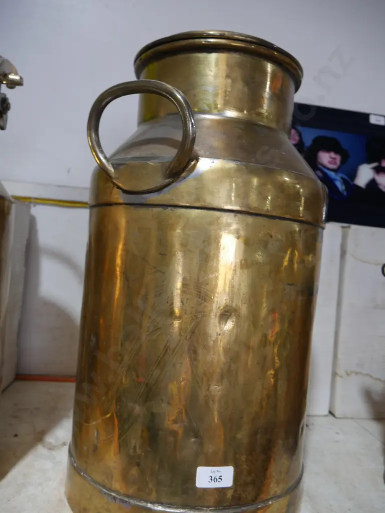 Brass milk can Image 1++
