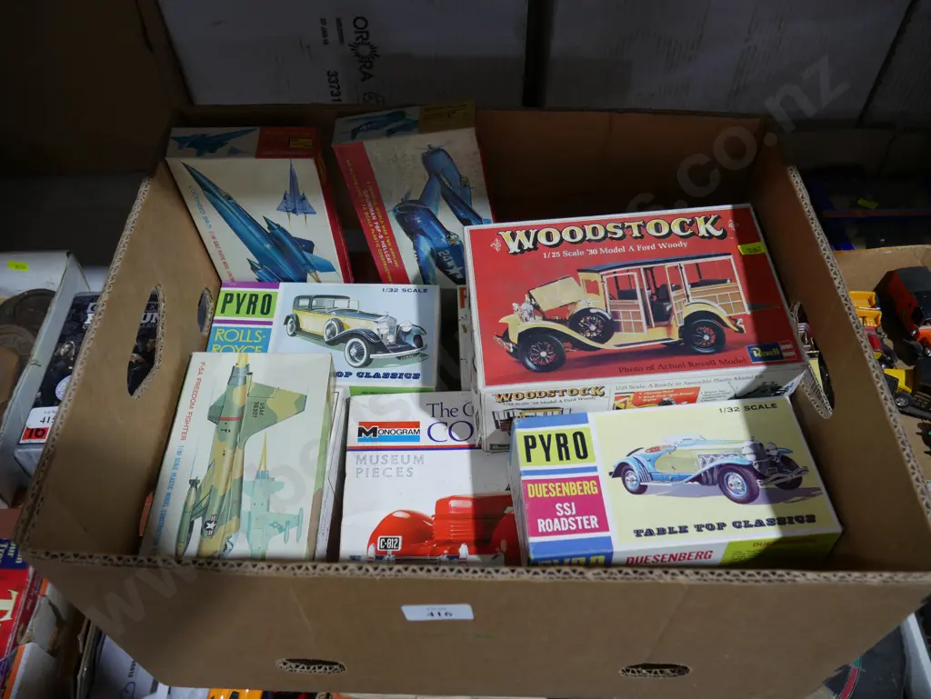 Box of model cars and planes Image 1++