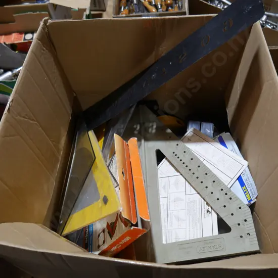 Tape measures, drawing tools etc