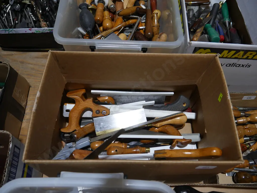 Assorted saws Image 1++