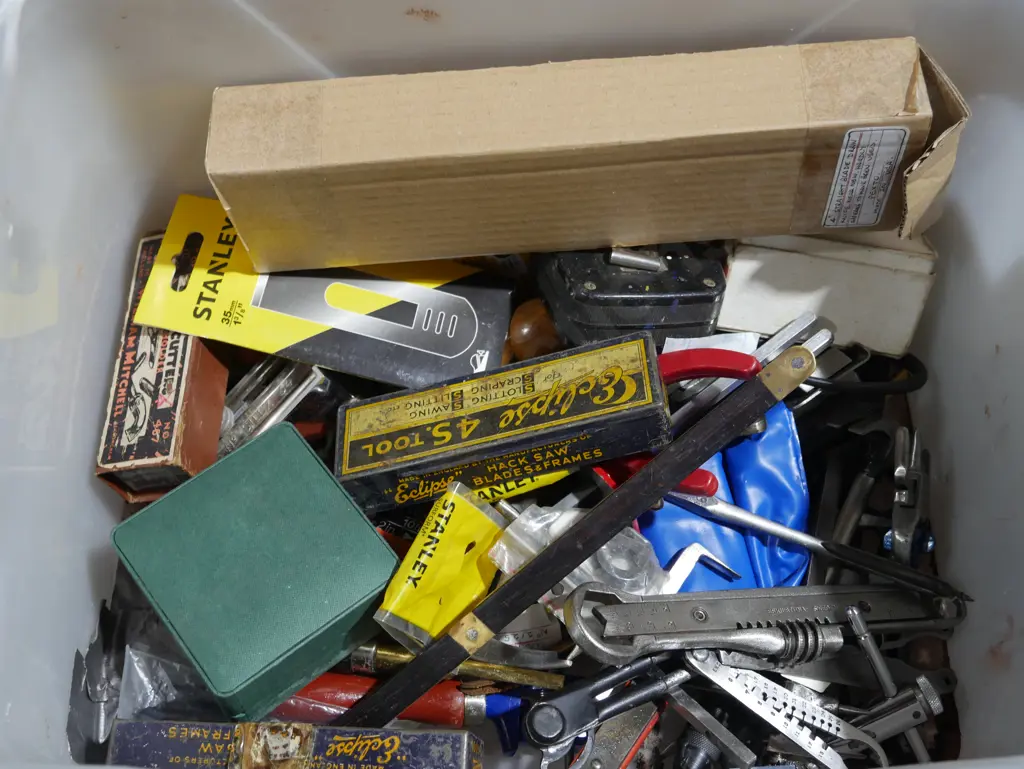 Assorted workshop tools Image 1++