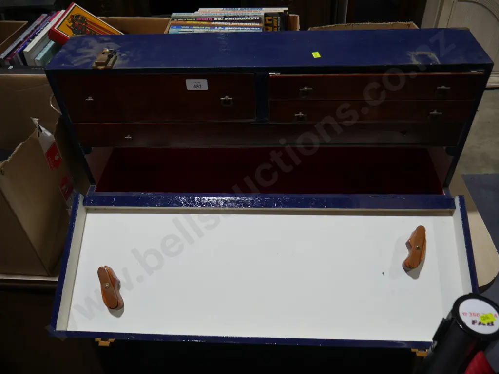 Wooden toolbox Image 1++