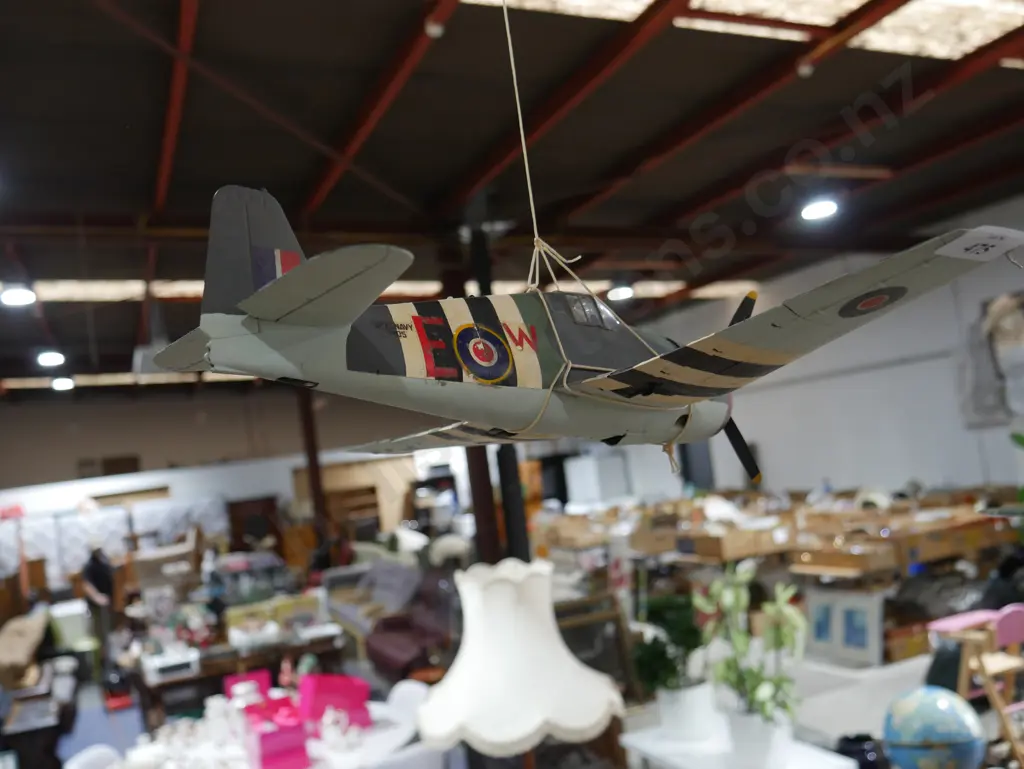 Model plane Image 1++