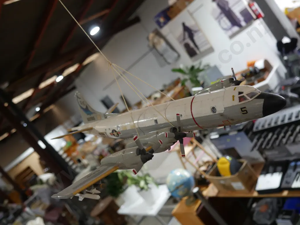 Model plane Image 1++