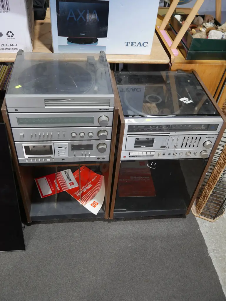 Two stereos national Image 1++