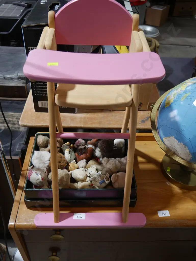 Teddy bears high chair Image 1++