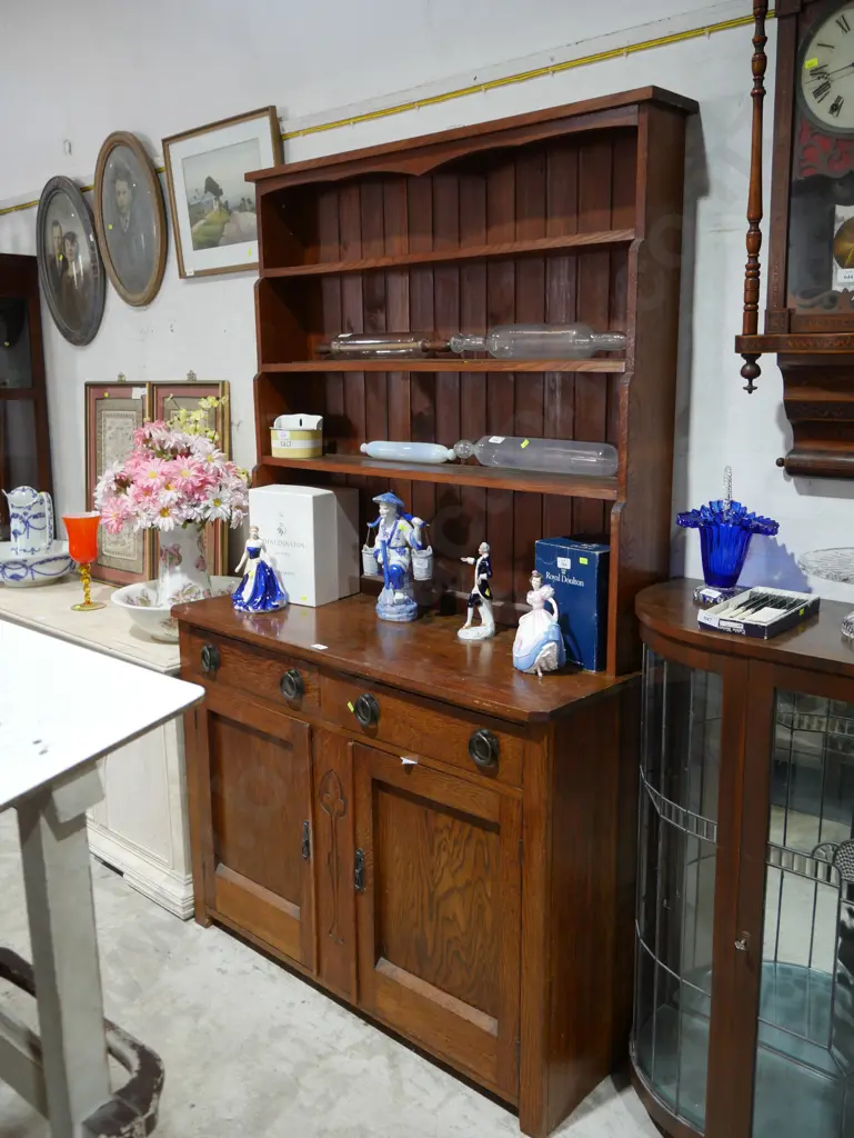 Welsh dresser Image 1++