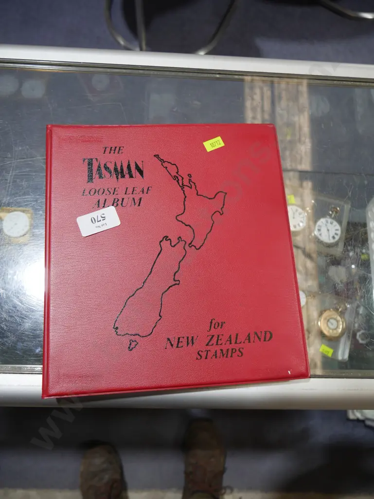 New Zealand stamp album Image 1++