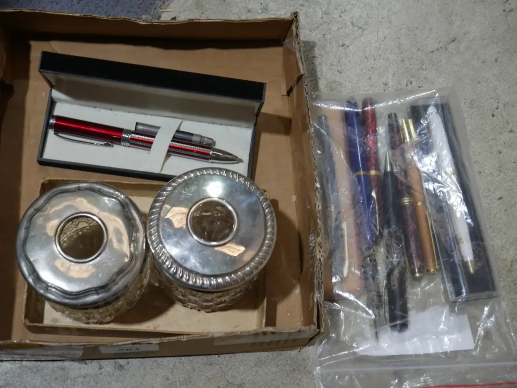 Fountain pens etc Image 1++