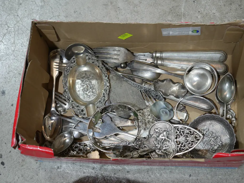 Silver cutlery, servette rings etc Image 1++