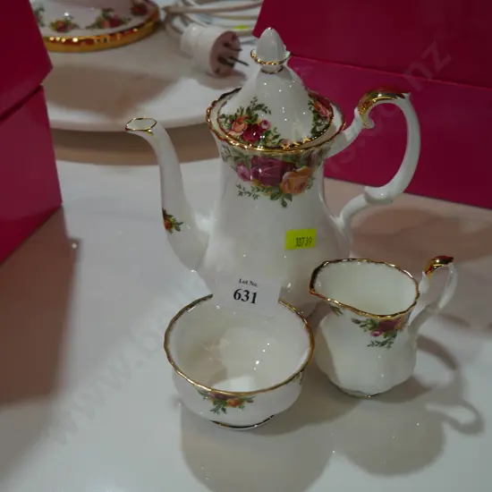 Royal Albert old country roses three-piece tea set