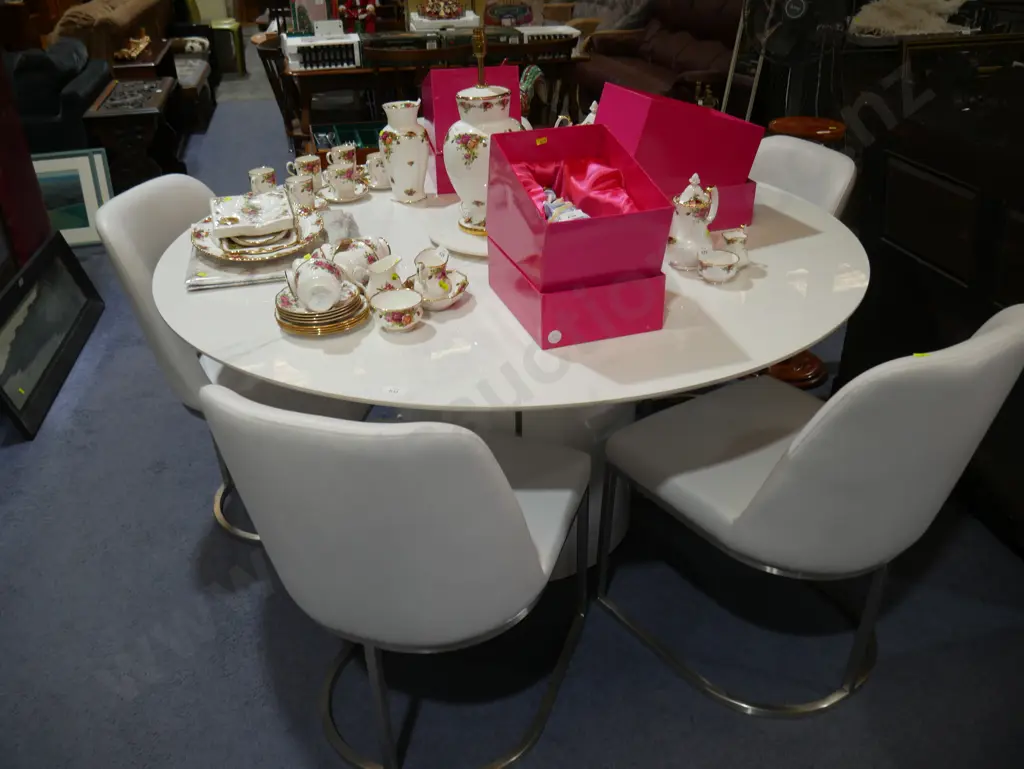 Round dining table with lazy susan, and five chairs Image 1++