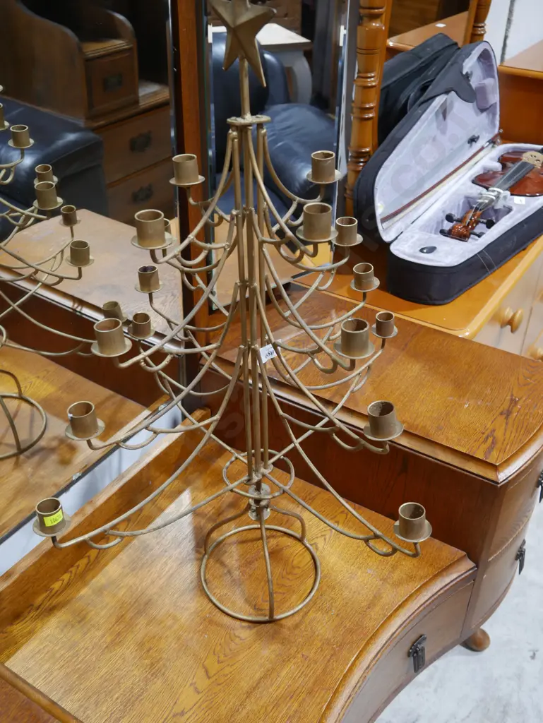 Metal framed Christmas Tree candle holder Image 1++