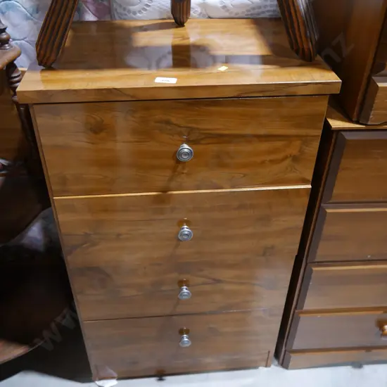 4 drawer chest