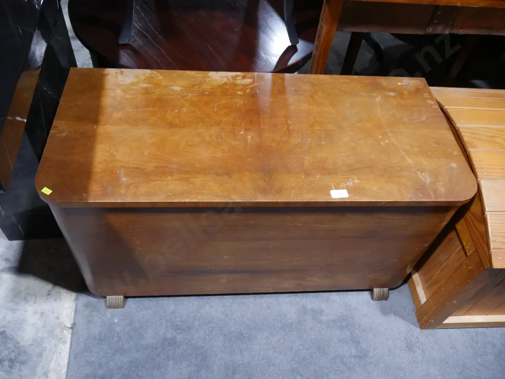 Blanket box Image 1++