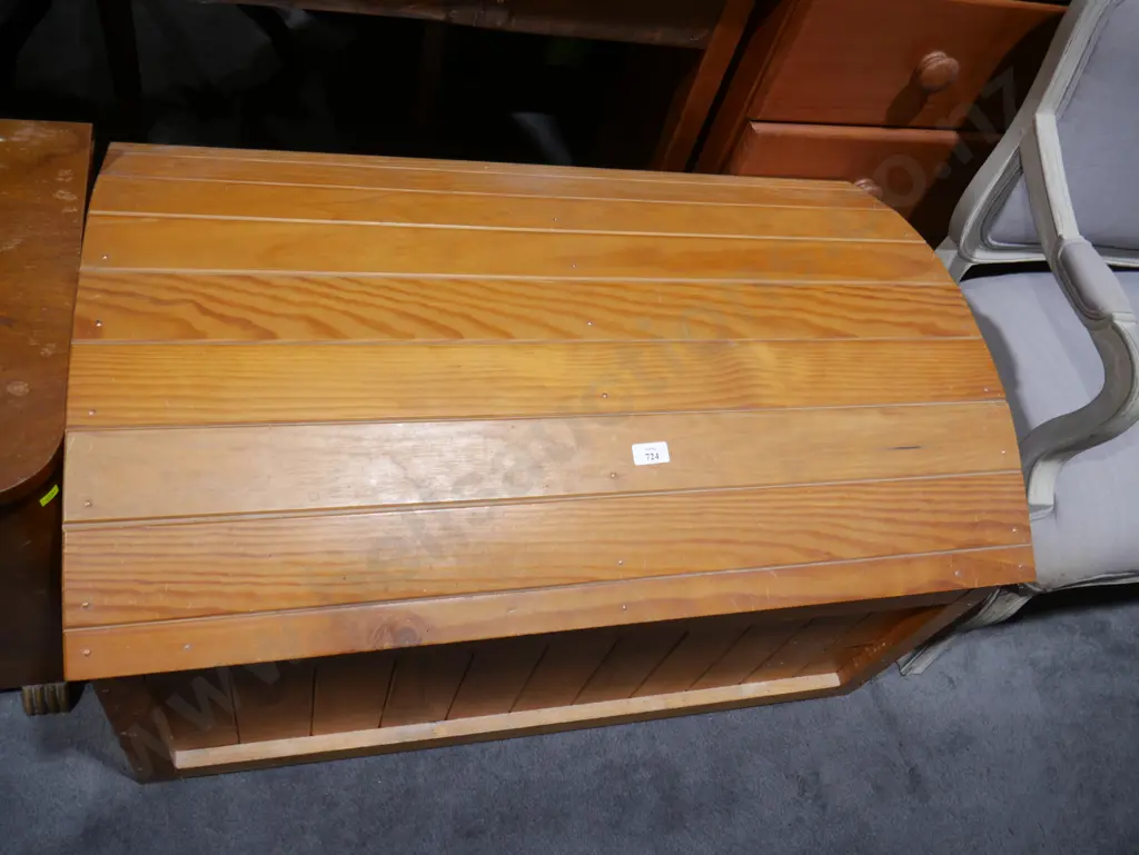 Large blanket box Image 1++