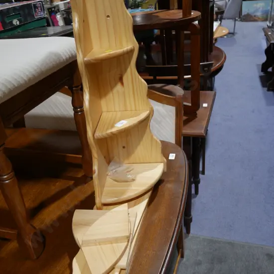 2 to be assembled corner whatnot