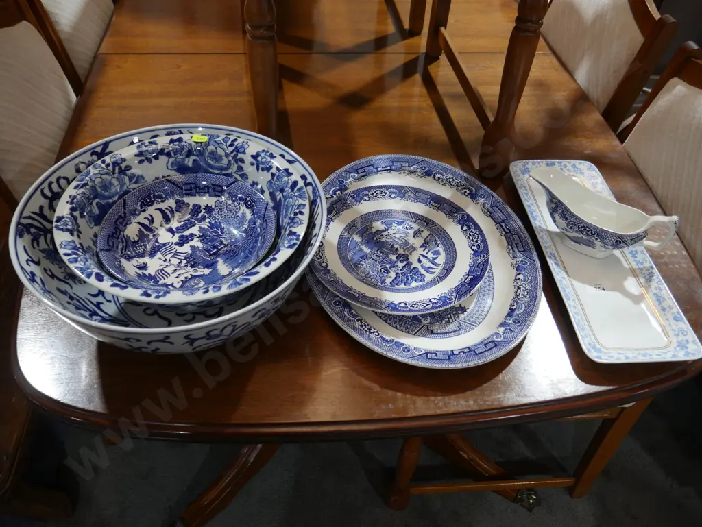 Blue and white china Image 1++