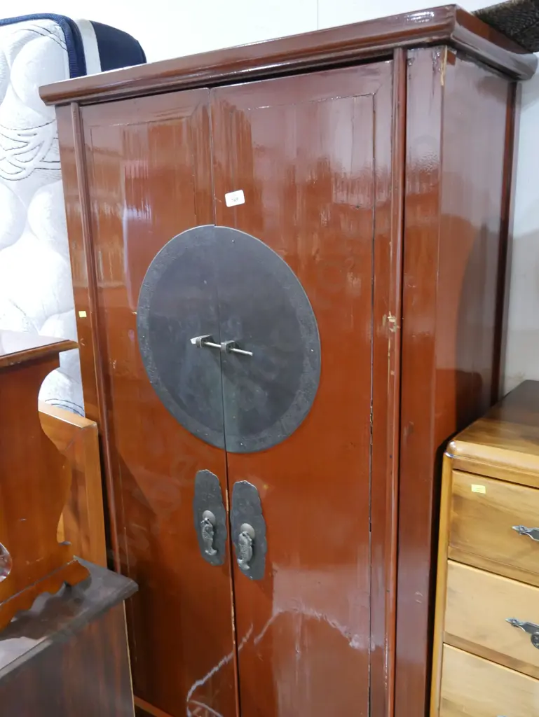 Oriental cabinet Image 1++