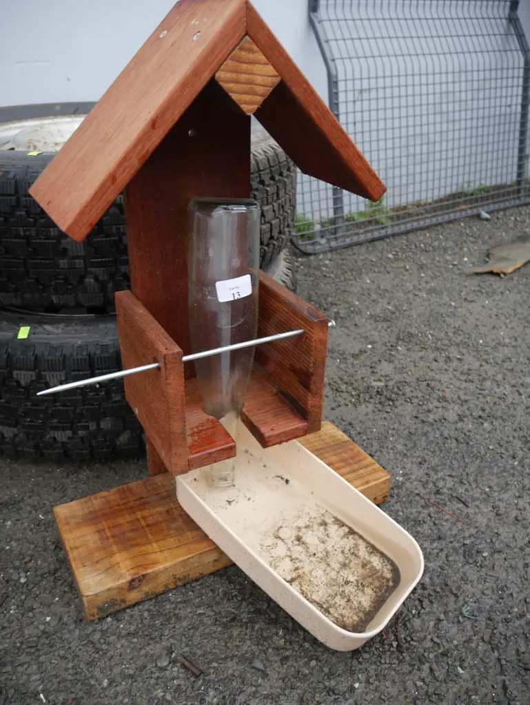 Bird feeder Image 1++