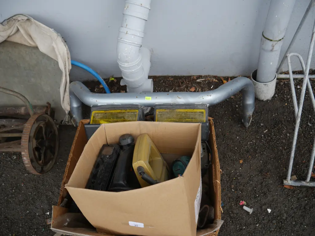 Bull bars, tools etc Image 1++